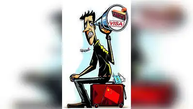 A plastic raw-material trader has filed a complaint with Anandnagar police, alleging he was