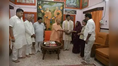 Chief Minister Yogi Adityanath on Wednesday met two bereaved families in Gorakhpur and extended