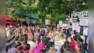 Last Sunday, citizens had gathered at Goodluck Chowk on FC Road to raise their voice