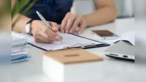 10 to 15 sub-registrar offices have 1,000 to 1,500 pending documents each, resulting