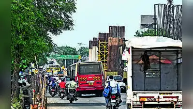 However, as flyover work progressed closer to Chinchbhuvan, traffic has worsened, with vehicles