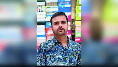 One of the accused, Kunal Zade, allegedly sat on the body and shot a video from his mobile phone