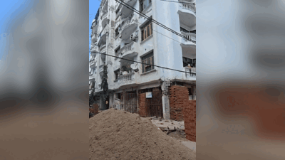 Lucknow: Lucknow Development Authority (LDA) sealed SA Apartment in Wazirganj on Tuesday