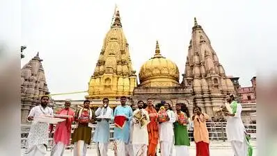 Kashi Vishwanath sends birthday gifts for Mathura's Laddu Gopal