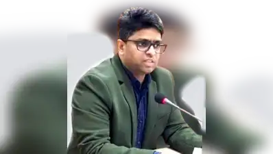 Transport commissioner Ashutosh Niranjan has taken action regarding irregularities