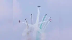 Suryakiran team makes Meerut debut with nine-jet aerobatic display