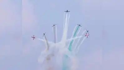 Suryakiran team makes Meerut debut with nine-jet aerobatic display