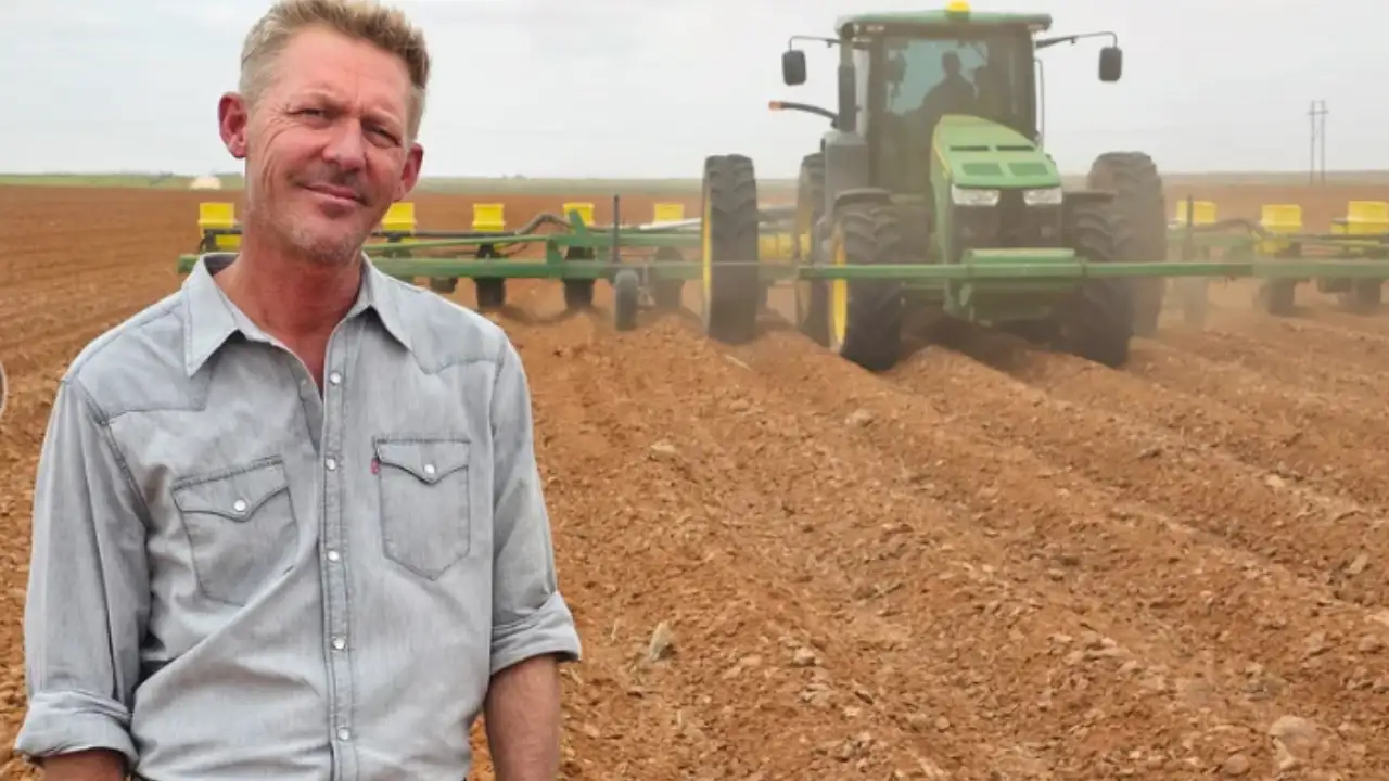 He quit school at 12 to bag peanuts; 22 years later, he runs a Texas: The wider industry impact