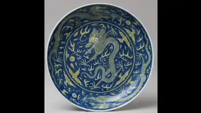 In 2025, an British charity shop priced a Chinese plate at £2: The wider industry impact