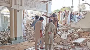 Around 21 Pakistani security personnel were killed and dozens more injured in a suicide bombing