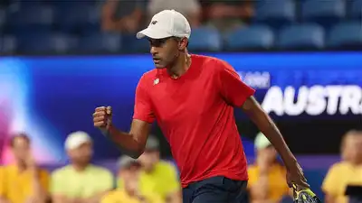 Is the art of serve and volley fading?