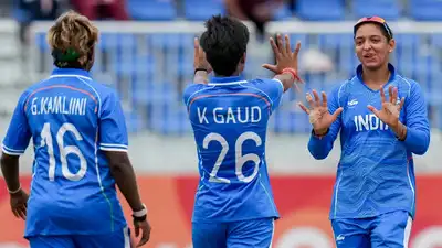 Nisshin: India's captain Harmanpreet Kaur, right, with Kranti Gaud, centre, and Gunalan