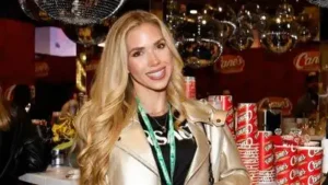 "A special opportunity": Kansas City Chiefs heiress Gracie Hunt receives back to work