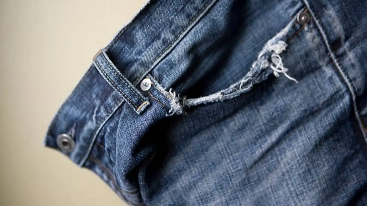 Try these 5 easy DIY reuse ideas to turn worn-out denim into bags, organisers, planters