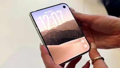 How display of iPhone Duo, Apple's first foldable phone, is: The wider industry impact