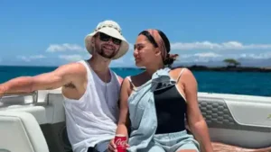 Stephen Curry’s wife, Ayesha Curry , is celebrating her Jamaican heritage with a relaxed escape
