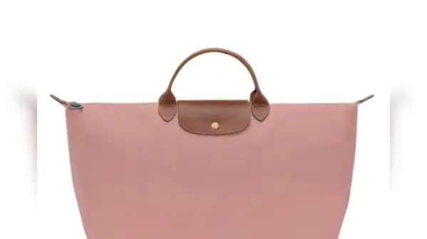 A practical guide to spot a fake Longchamp tote bag: 7 things to check before you buy