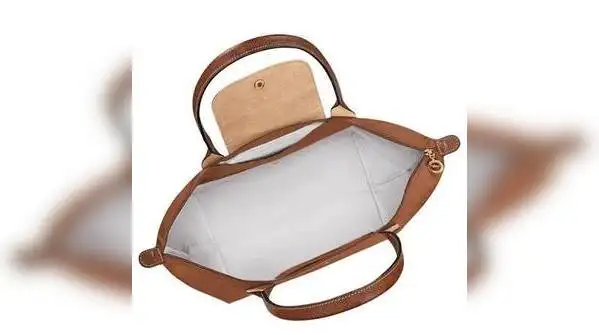 A practical guide to spot a fake Longchamp tote bag: 7 things to check before you buy