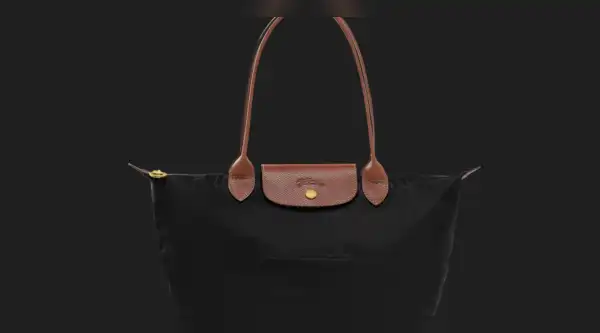 A practical guide to spot a fake Longchamp tote bag: 7 things to check before you buy