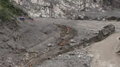 More than 10 buried as landslide hits China’s Jiangxi province