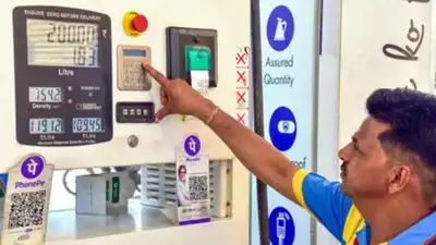 Mumbai residents confronts increased costs for CNG and piped cooking gas