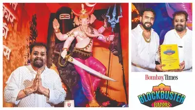 Singer Hariharan participated in the Sakinakyacha Maharaja Ganeshotsav celebrations, performing
