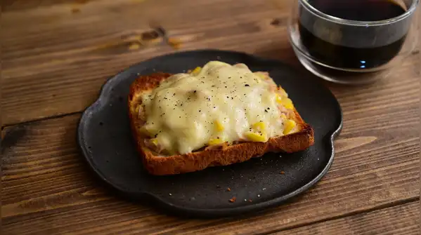 Here are 10 dinners that need very little cooking but still feel like a proper, satisfying
