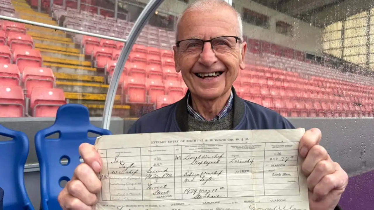 Ian Winship, a 90-year-old runner from North Lanarkshire, has completed a 10-kilometre race