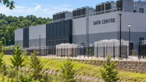 A 69,000 sq ft data centre was planned beside Nashville Zoo; 600,000 people signed against it as