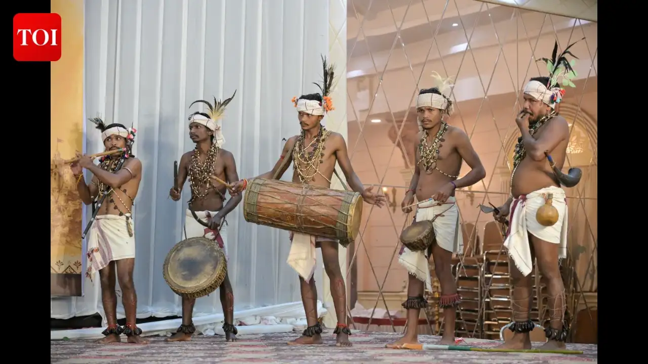 A practical guide to celebrating a cultural tapestry of Bengal and Maharashtra