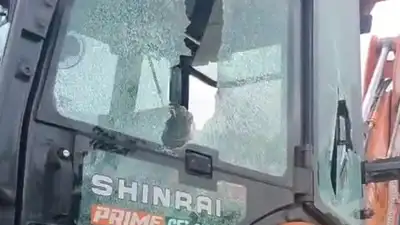 JCB operator beaten with iron rods after firm cuts ties with ex-vendor