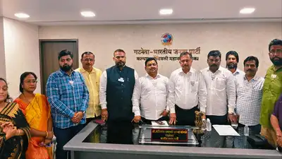 The BJP has warned the Shiv Sena about its alliance with the MNS in KDMC