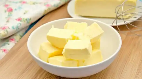 Here's a straightforward, step-by-step way to make fresh, unsalted butter right in your own