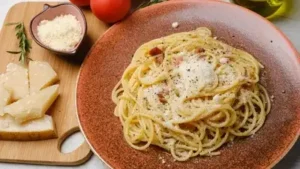 Here’s how Tom Cruise whips up his signature spaghetti carbonara — King of Carbonara