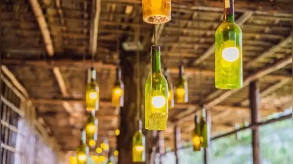 Here's how to turn an empty wine bottle into a lamp that actually elevates your living room