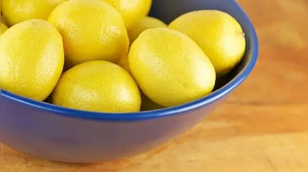 A practical guide to keep lemons fresh for weeks: Simple storage tips to prevent drying, spoilage