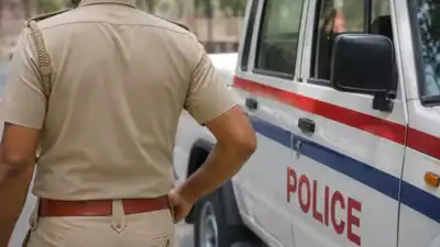 The Central Cyber Police have arrested a bank manager and his assistant (Representative image)