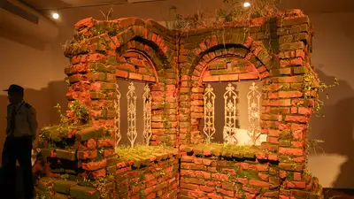 Explaining the idea behind the exhibition, Roobina Karode, artistic director at KNMA, said, “It