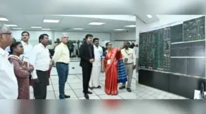 Electricity and law minister CTR Nirmal Kumar said that people should not obstruct TNPDCL