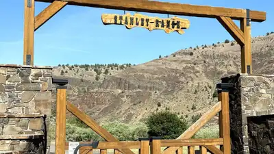 A Oregon cattle ranch spanning 37 square miles sold for $27.55: The wider industry impact