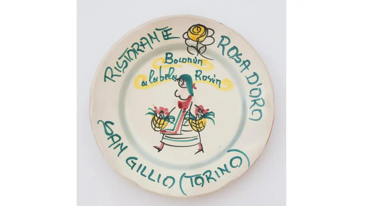 Known as the Piatti del Buon Ricordo, or “Plates of Good Memory”, the tradition began in 1964