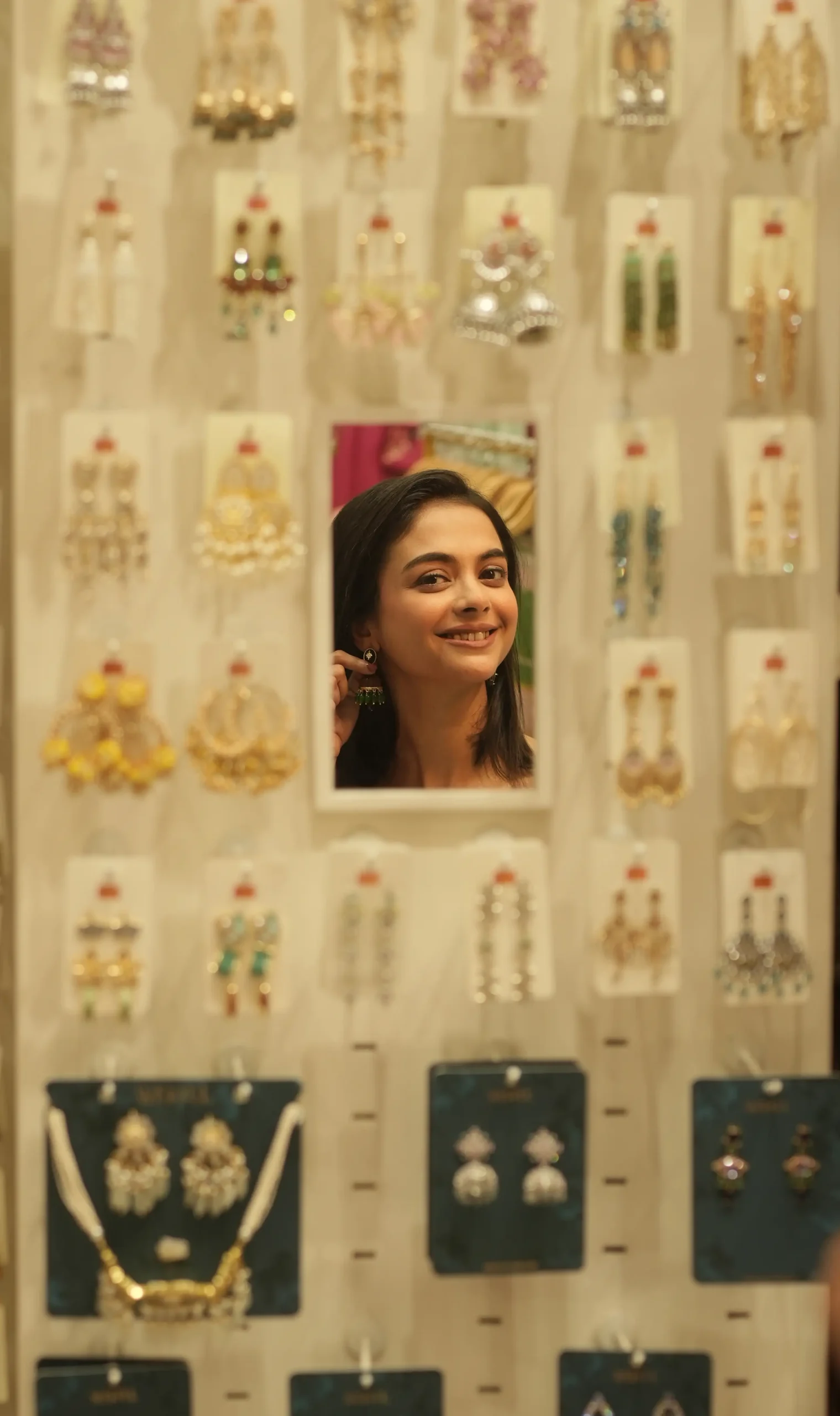 Pujo, for Solanki Roy, is a mix of half-sleepy Mahalaya mornings, pandal-hopping with old