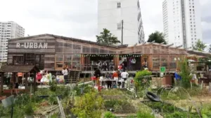 London residents are turning their food ends into sauna fuel; the world's first community-powered