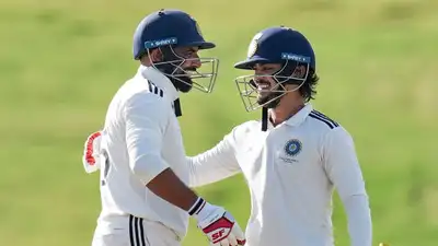 East Zone's captain Ishan Kishan and Mohammed Shami (PTI Photo)