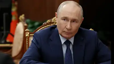 Russian President Vladimir Putin signed an executive order on Monday to raise the strength