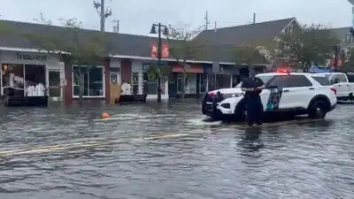 Powerful storm brings flooding, power cuts across northeastern US, 1 dead in New York