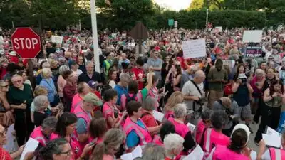 Thousands join protest outside Kennedy Center