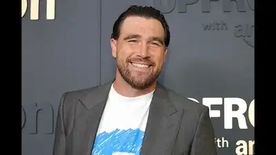 Travis Kelce signed his 2026 Chiefs contract for $12 million guaranteed with performance