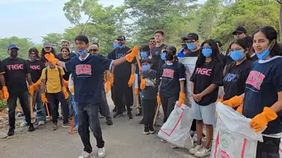 MP's 'Bittu Tabahi' joins Bengaluru forest cleanup drive with environmentalist AN Yellappa Reddy