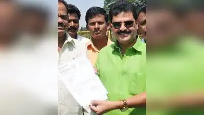 Shivamogga : Congress MLA Gopal Krishna Belur Tuesday issued a 15-day ultimatum to Sagar